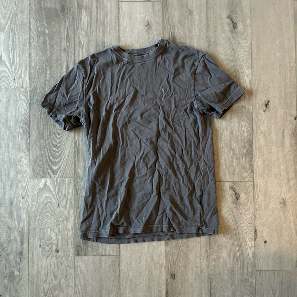 AE Classic Men's Crew Neck T-Shirt - Charcoal